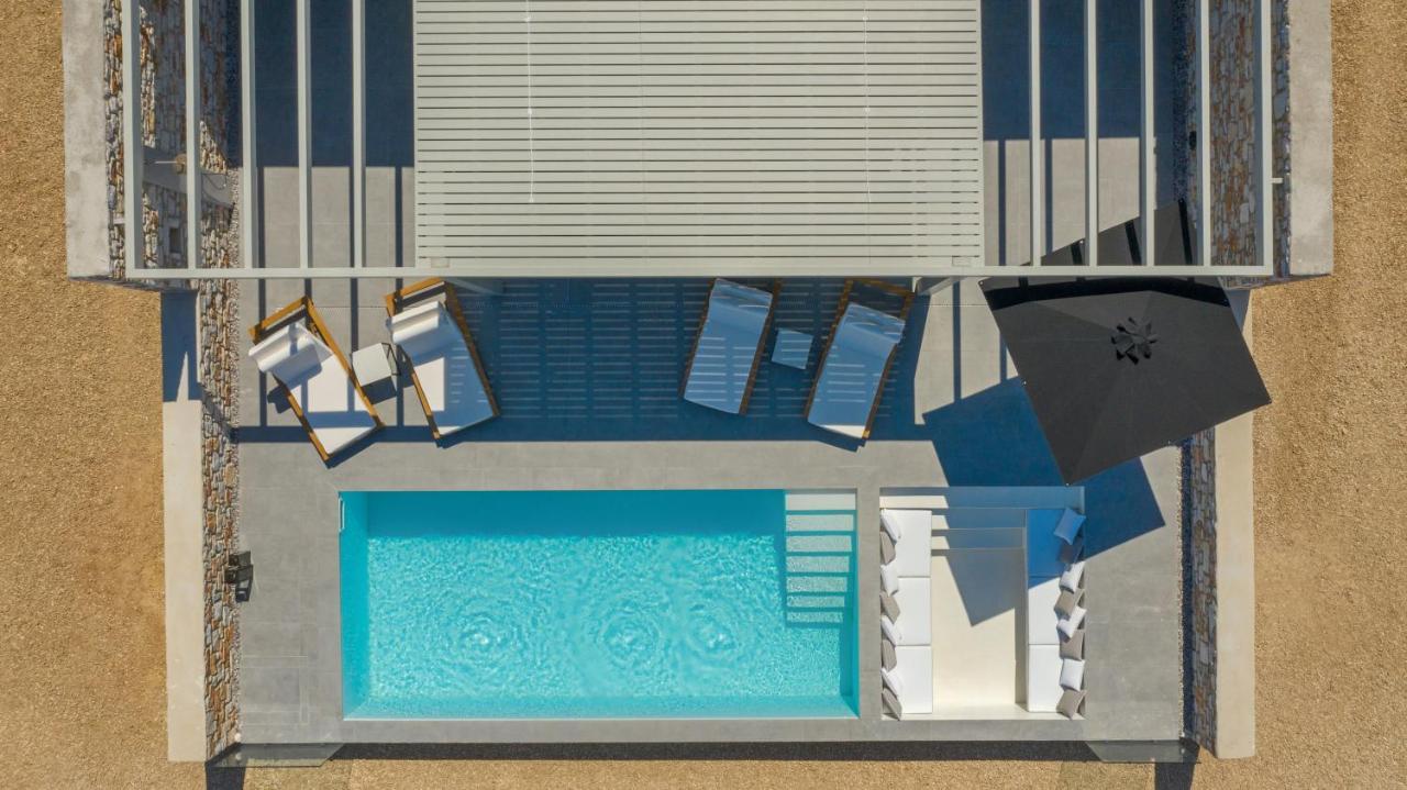 T7 Luxury Villas Paros エクステリア 写真