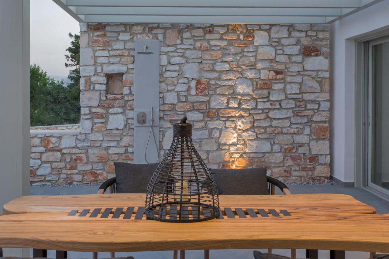 T7 Luxury Villas Paros エクステリア 写真