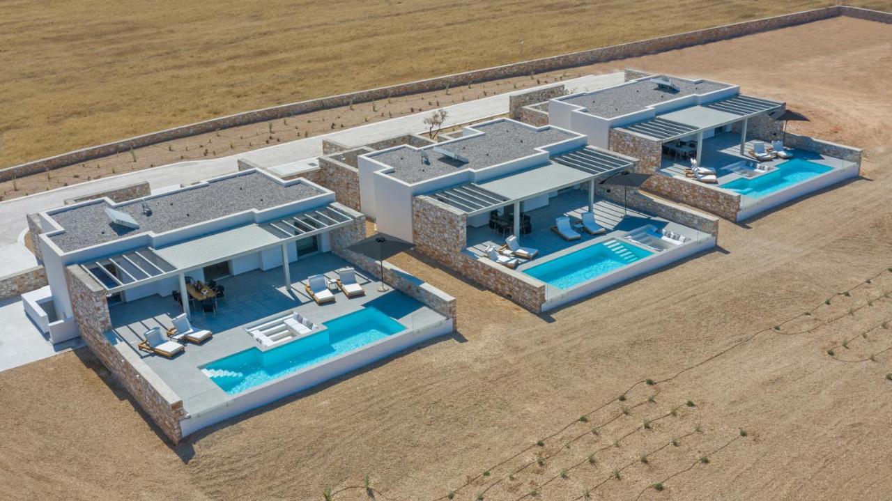 T7 Luxury Villas Paros エクステリア 写真